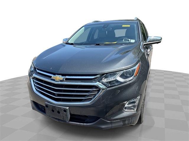 Photo of 2020 Nightfall Gray Metallic Chevrolet Equinox