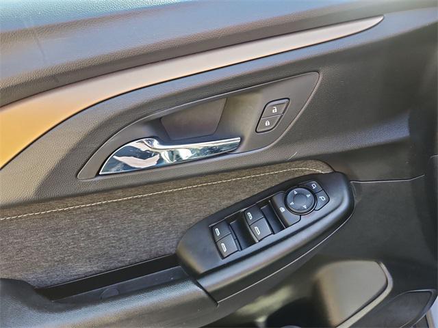 Photo of 2023 Sterling Gray Metallic Chevrolet Trailblazer