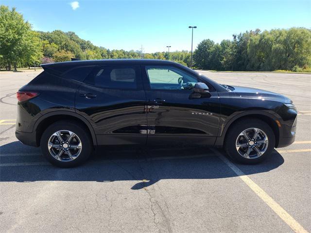 Photo of 2025 Black Chevrolet Blazer