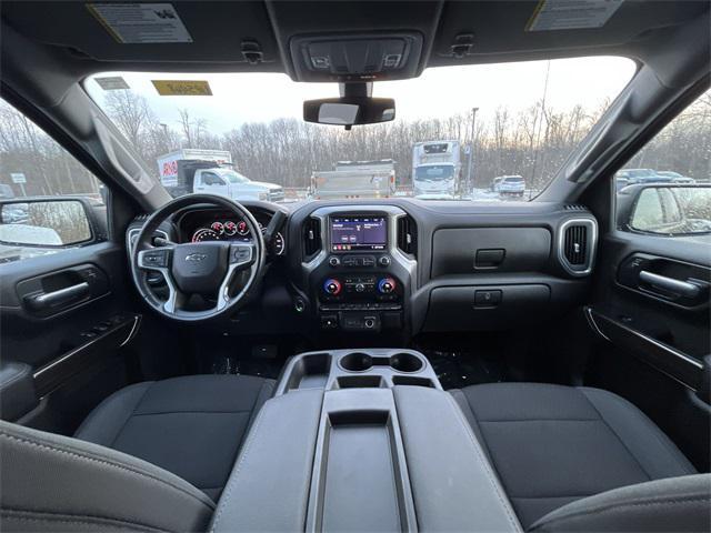 Photo of 2021 Black Chevrolet Silverado 1500