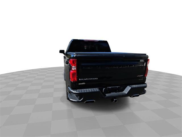 Photo of 2021 Black Chevrolet Silverado 1500