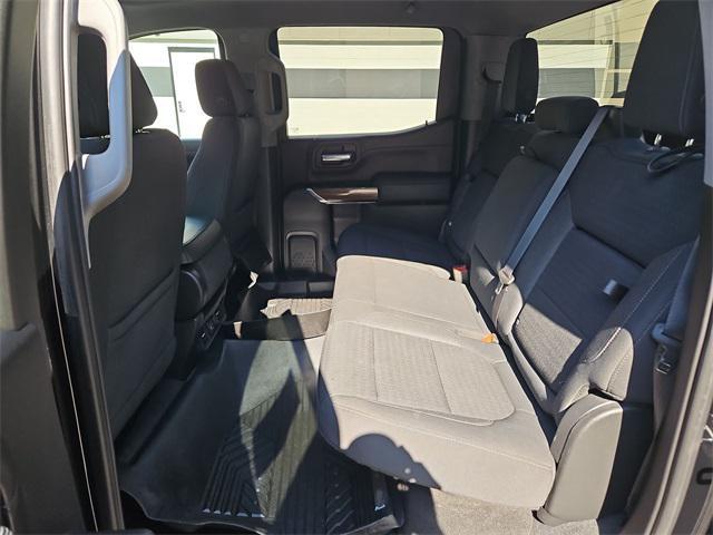 Photo of 2021 Black Chevrolet Silverado 1500