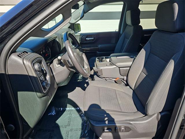 Photo of 2021 Black Chevrolet Silverado 1500