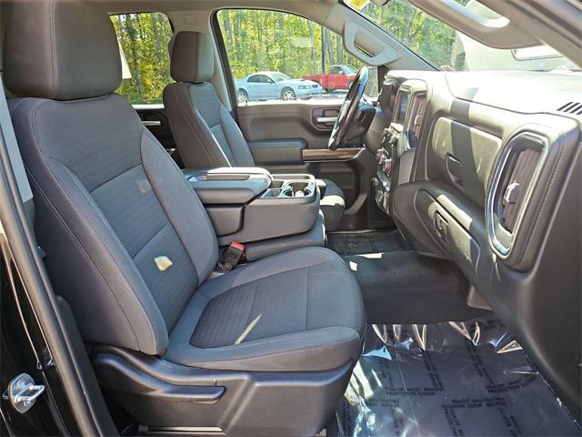 Photo of 2021 Black Chevrolet Silverado 1500