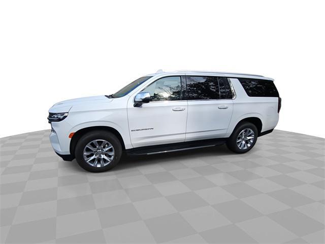 Photo of 2023 Summit White Chevrolet Suburban