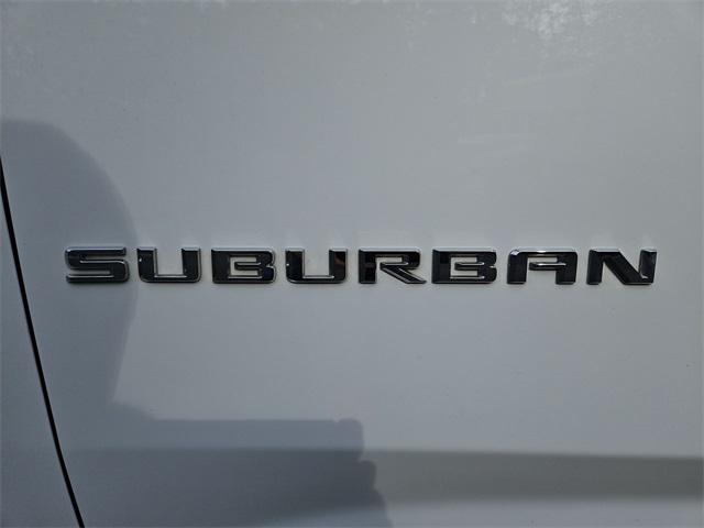 Photo of 2023 Summit White Chevrolet Suburban