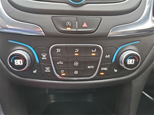 Photo of 2022 Blue Glow Metallic Chevrolet Equinox