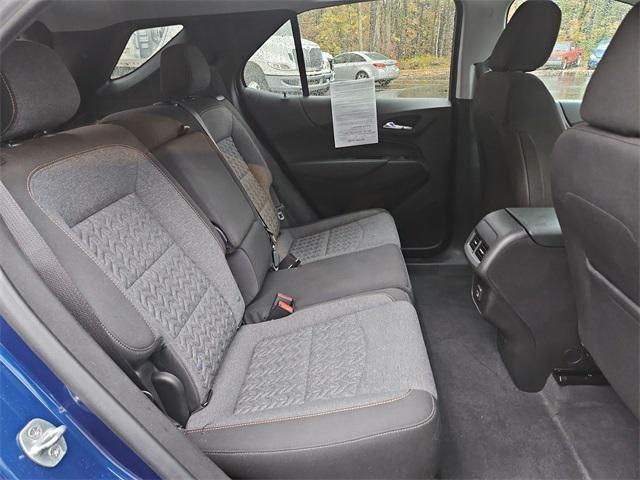 Photo of 2022 Blue Glow Metallic Chevrolet Equinox