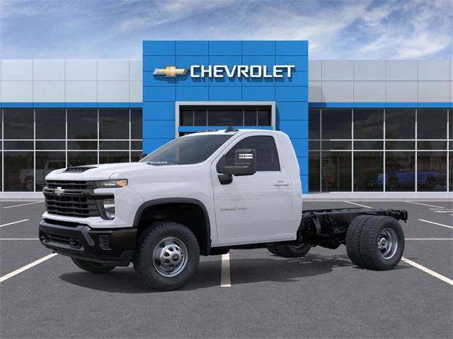 Photo of 2025 Summit White Chevrolet Silverado 3500