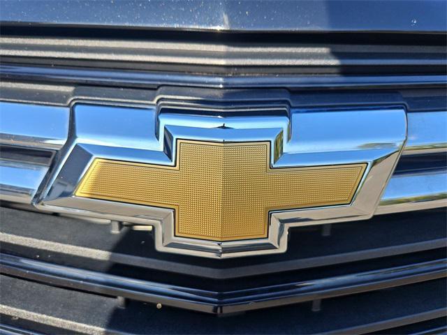 Photo of 2022 Mosaic Black Metallic Chevrolet Equinox