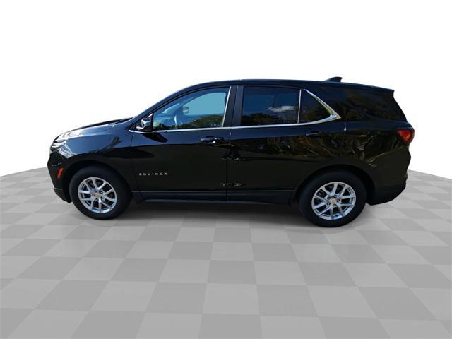 Photo of 2022 Mosaic Black Metallic Chevrolet Equinox