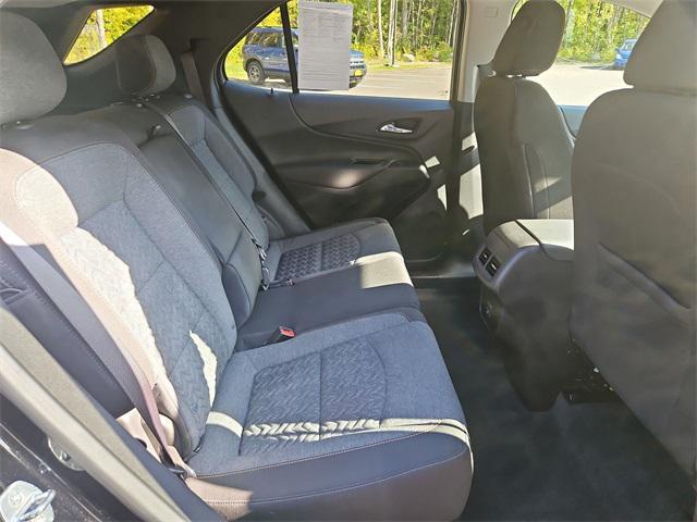 Photo of 2022 Mosaic Black Metallic Chevrolet Equinox