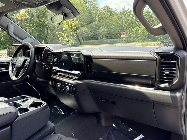 Photo of 2023 Summit White GMC Sierra 1500