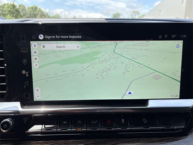 Photo of 2023 Summit White GMC Sierra 1500