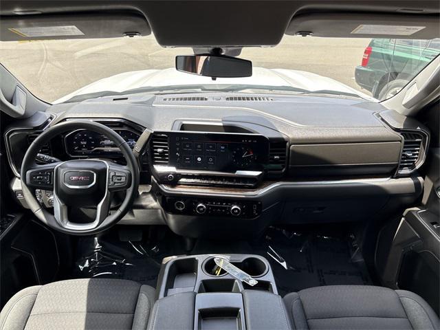 Photo of 2023 Summit White GMC Sierra 1500