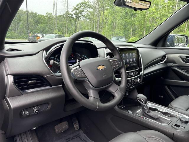 Photo of 2023 Northsky Blue Metallic Chevrolet Traverse