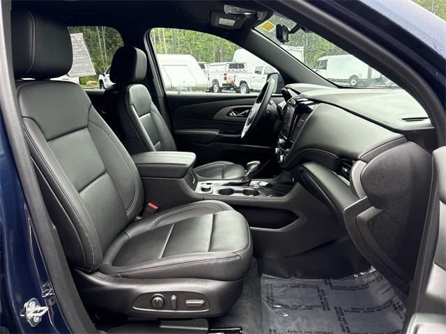 Photo of 2023 Northsky Blue Metallic Chevrolet Traverse