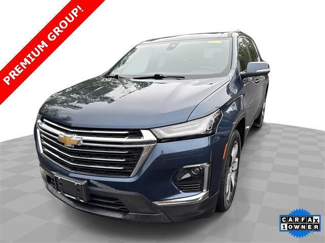 Photo of 2023 Northsky Blue Metallic Chevrolet Traverse