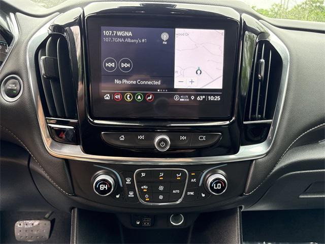 Photo of 2023 Northsky Blue Metallic Chevrolet Traverse