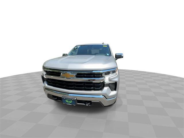 Photo of 2022 Silver Ice Metallic Chevrolet Silverado 1500