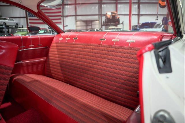 Photo of 1962 White Chevrolet Bel Air