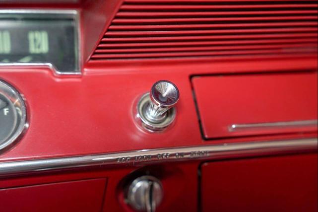 Photo of 1962 White Chevrolet Bel Air
