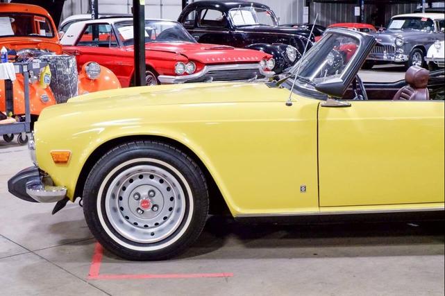 Photo of 1974 Mimosa Yellow Triumph TR6