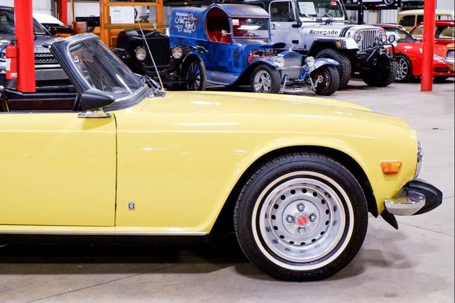 Photo of 1974 Mimosa Yellow Triumph TR6