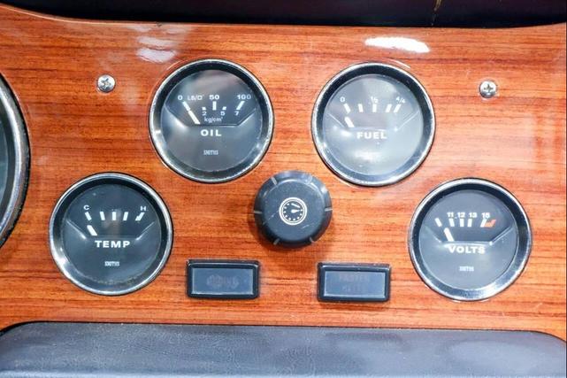 Photo of 1974 Mimosa Yellow Triumph TR6
