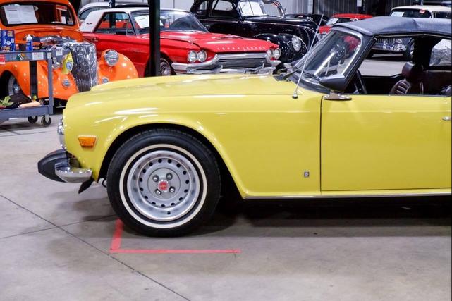 Photo of 1974 Mimosa Yellow Triumph TR6