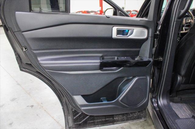 Photo of 2021 Agate Black Ford Explorer