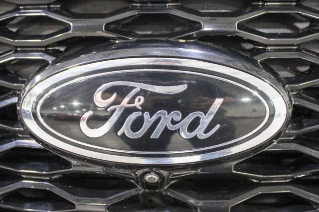 Photo of 2021 Agate Black Ford Explorer
