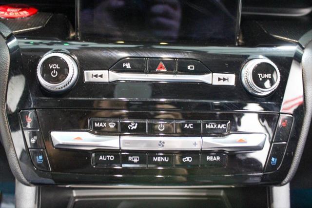 Photo of 2021 Agate Black Ford Explorer
