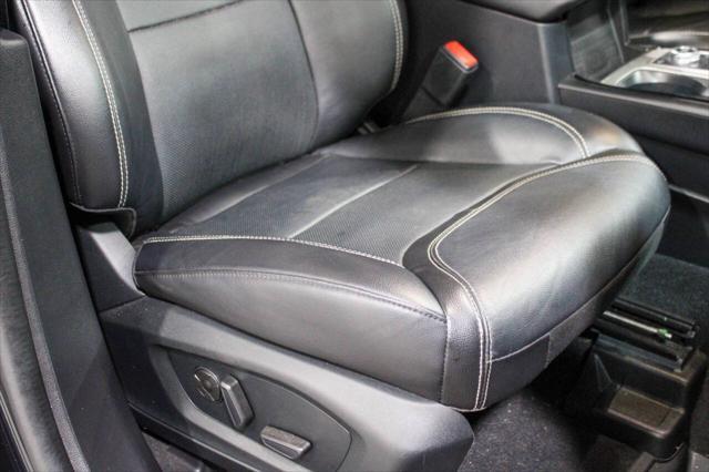 Photo of 2021 Agate Black Ford Explorer