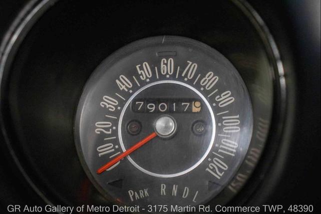 Photo of 1969 White Oldsmobile Cutlass