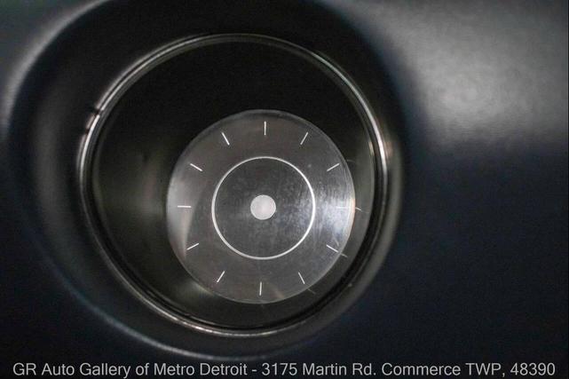 Photo of 1969 White Oldsmobile Cutlass