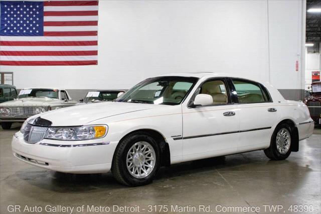 1998 Lincoln Town Car