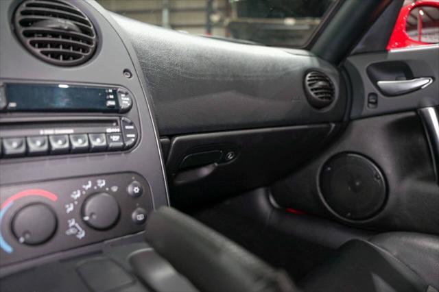 Photo of 2004 Red Dodge Viper