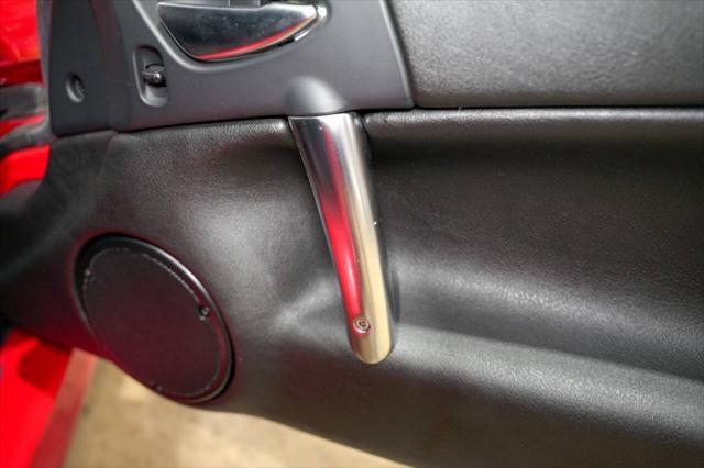 Photo of 2004 Red Dodge Viper