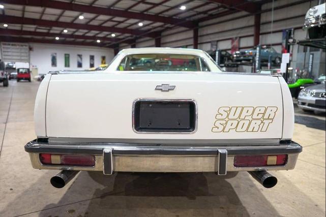 Photo of 1978 White Chevrolet El Camino