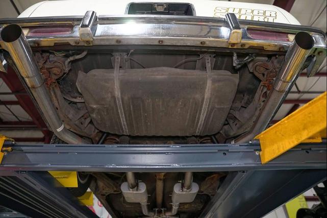 Photo of 1978 White Chevrolet El Camino