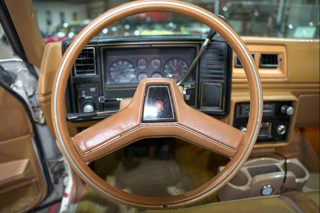 Photo of 1978 White Chevrolet El Camino