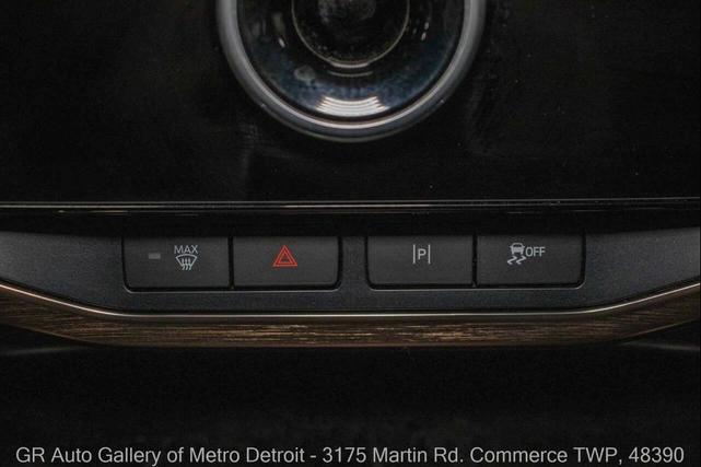 Photo of 2023 Avalanche Gray Ford F-150 Lightning