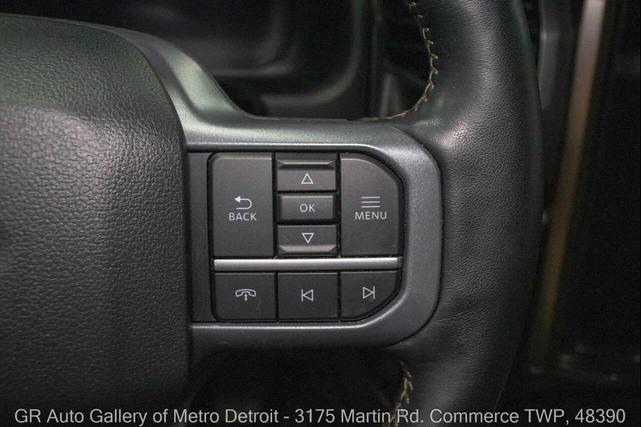 Photo of 2023 Avalanche Gray Ford F-150 Lightning