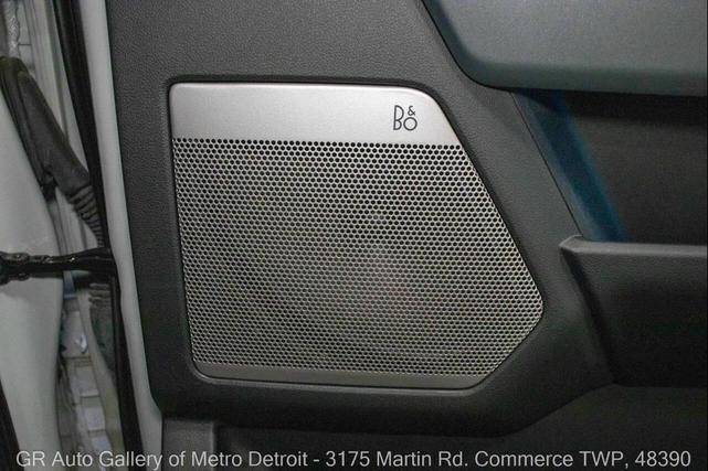 Photo of 2023 Avalanche Gray Ford F-150 Lightning