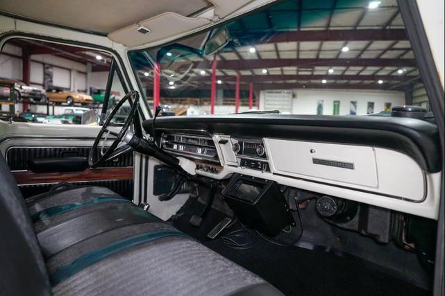 Photo of 1969 White Ford F100