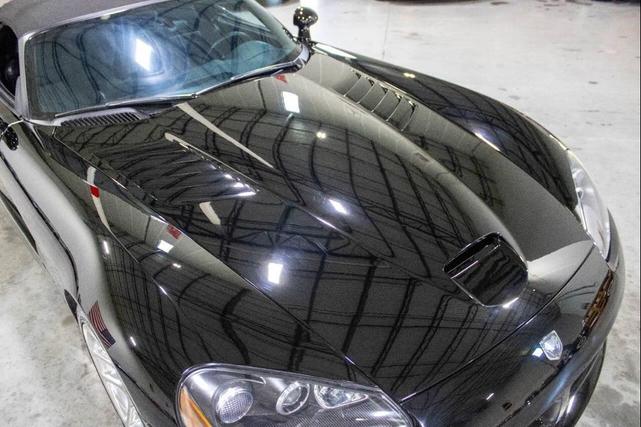 Photo of 2003 Black Dodge Viper