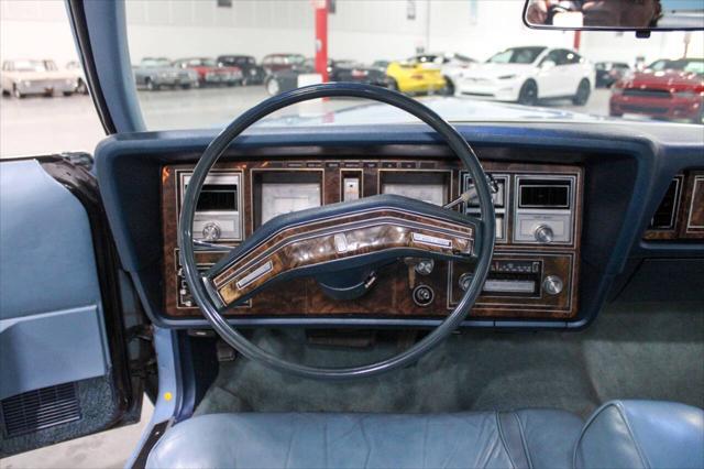 Photo of 1978 Wedgewood Blue Lincoln Mark V