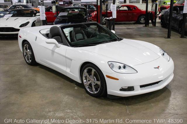 Photo of 2010 Arctic White Chevrolet Corvette
