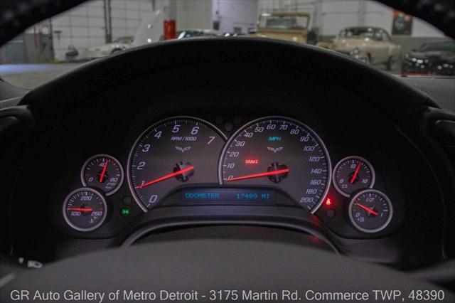 Photo of 2010 Arctic White Chevrolet Corvette